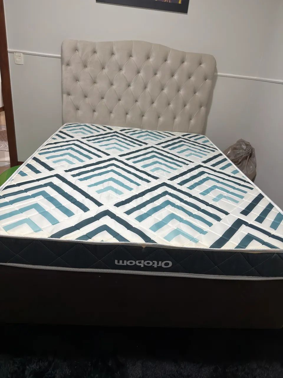 Cama de casal pouco usada  - Foto 2