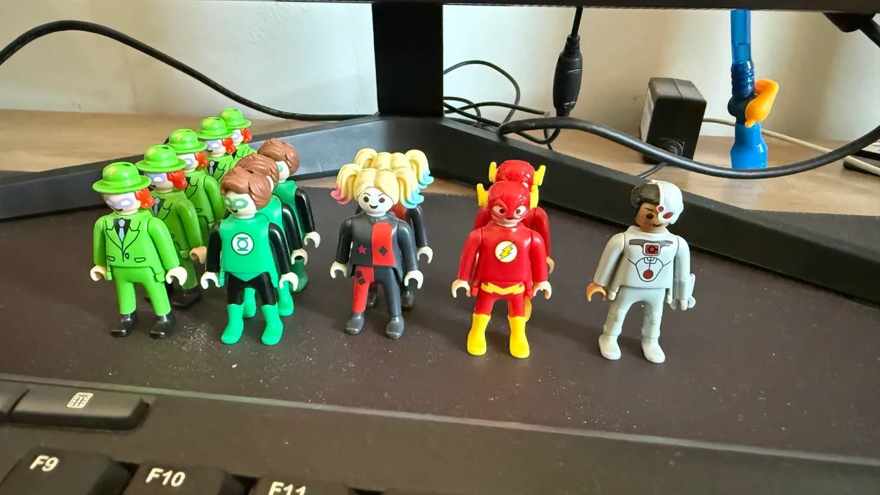 Kinder ovo Liga justiça DC