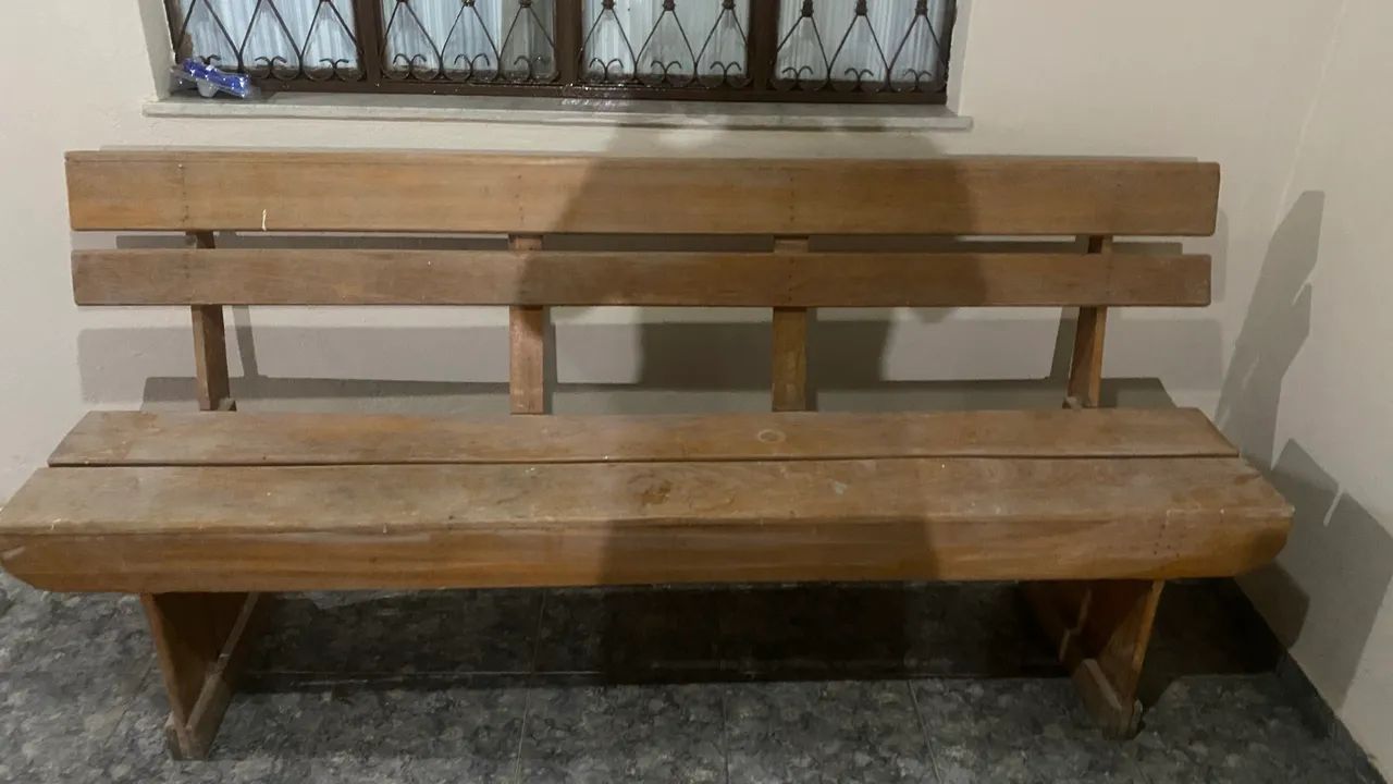VENDO BANCO DE MADEIRA MACIÇA ? - Foto 2