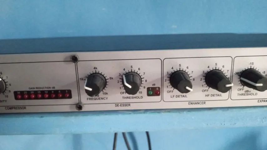 DBX 286S PRE PARA MICROFONE  ( STUDIO ) - Foto 3