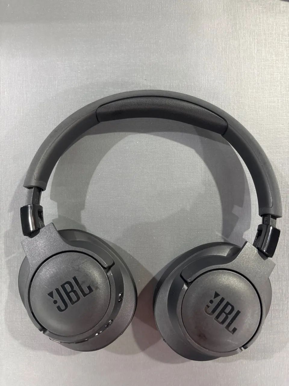 Fone de ouvido Bluetooth JBL Tune 770NC