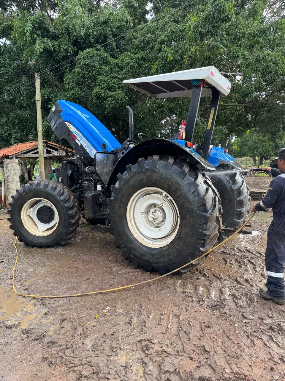 Trator New Holland  - Foto 5