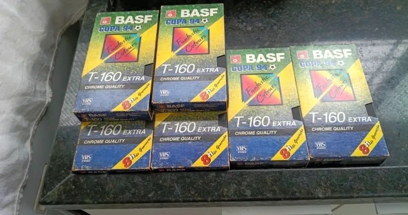 Fitas VHS com jogos da copa de 94