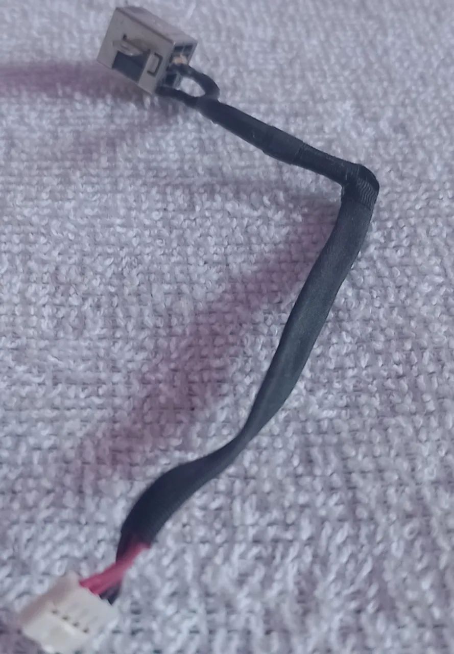 conector de carga notebook positivo 4A0451L4J - Foto 2