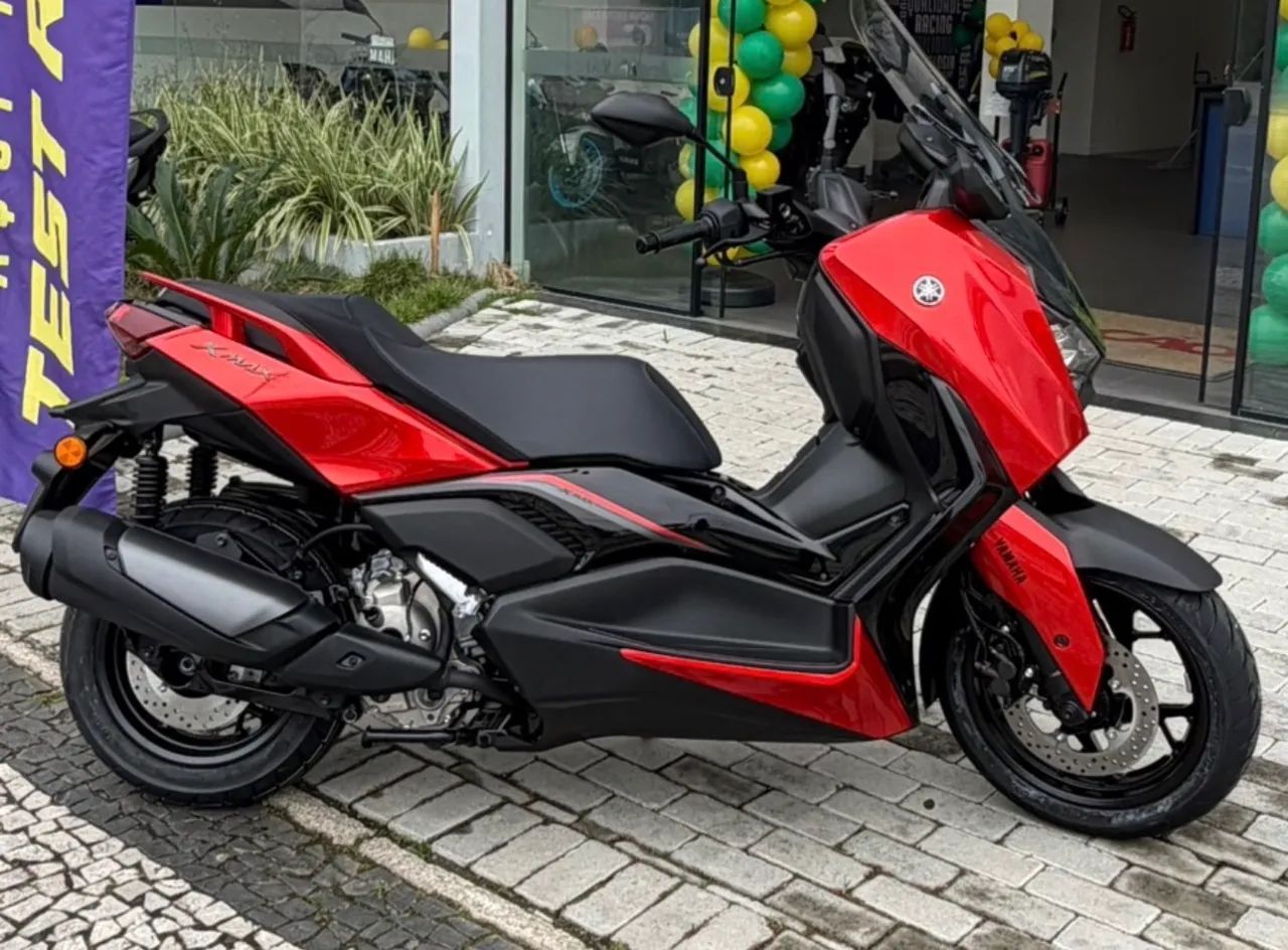 Xmax 300 2027 - Foto 2