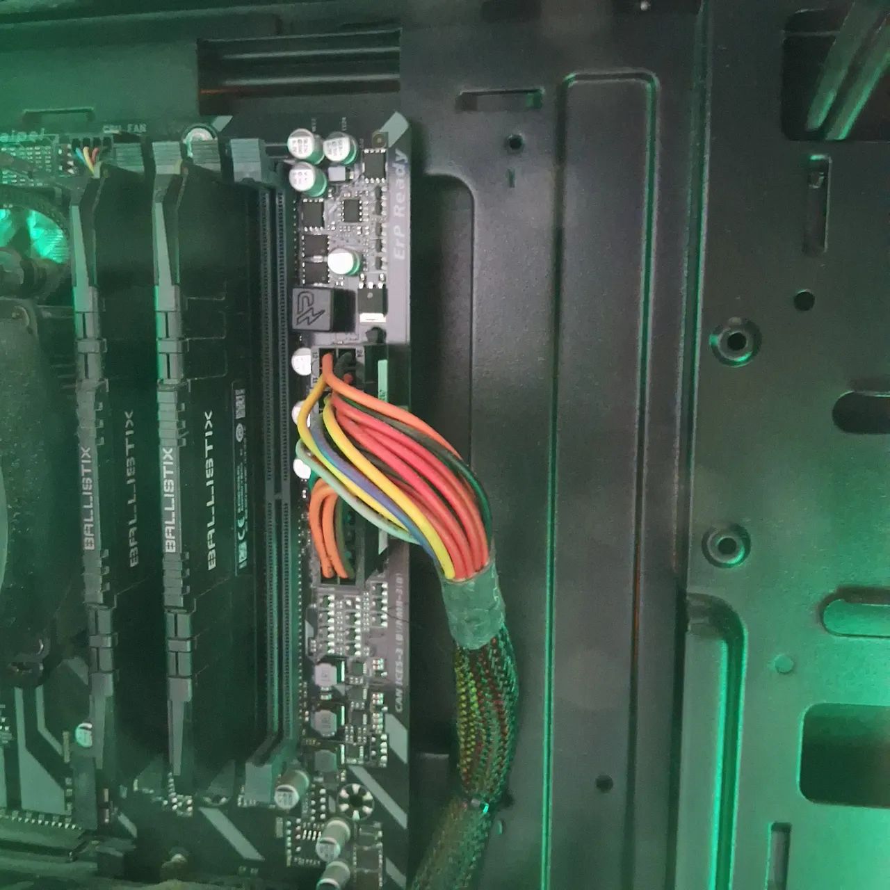 Computador de Mesa PC Gamer Ótimo Estado (Placa de vídeo roda jogos pesados) 16GBRAM, SSD - Foto 2