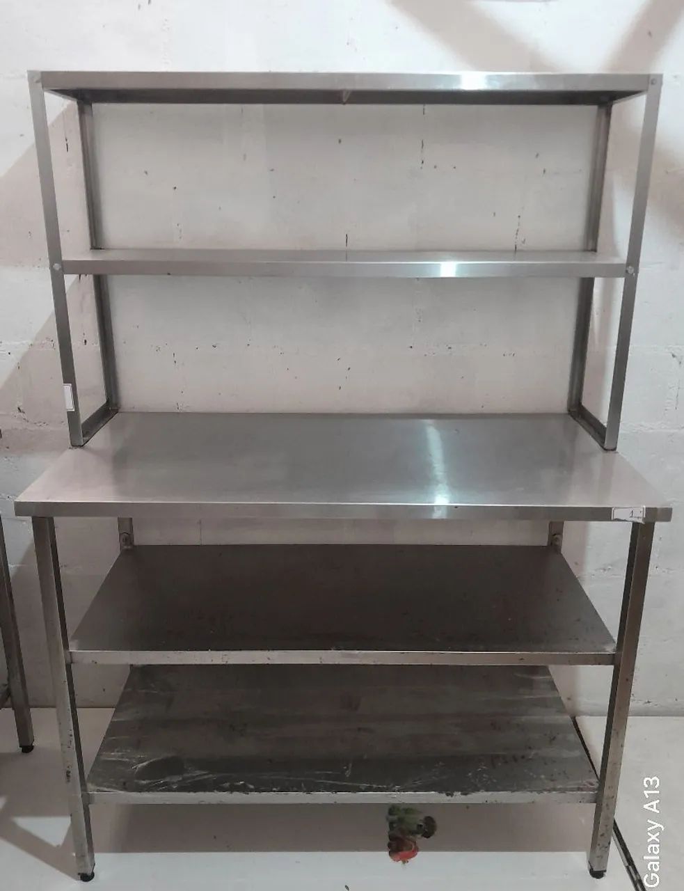 PRATELEIRAS INOX