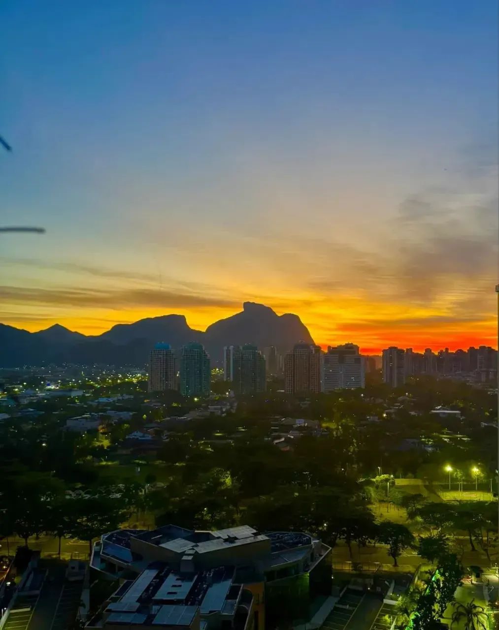 Barra da Tijuca - locação quarto e sala 70 m2 mobiliado. - Foto 3