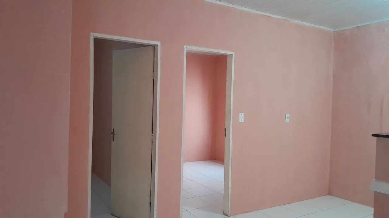 Casa bem localizada santos dumont