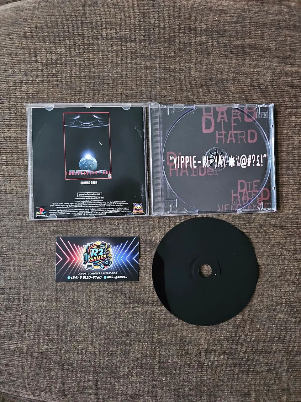 DIE HARD TRILOGY (PS1) JOGO - Foto 4