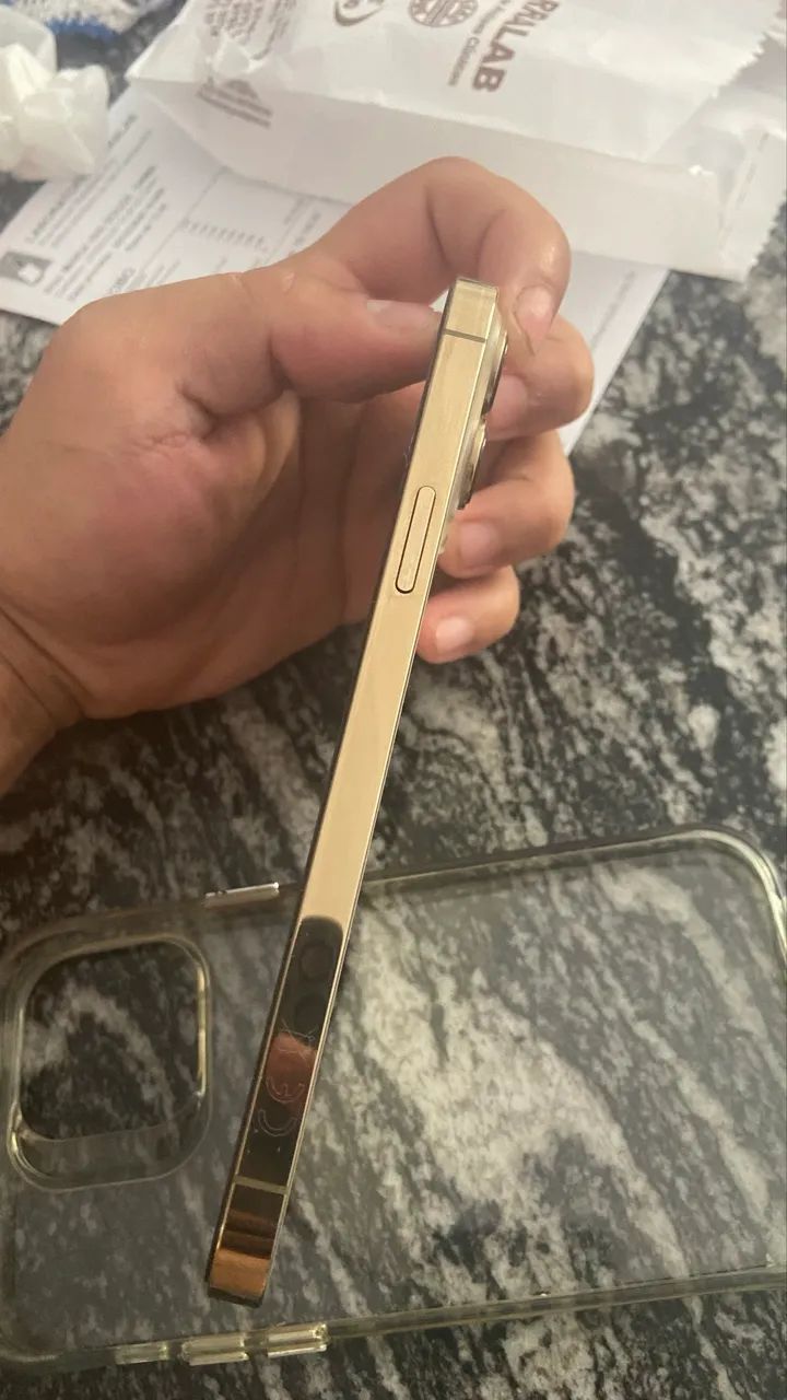 IPhone 13 pro Max gold 256 gb  - Foto 5