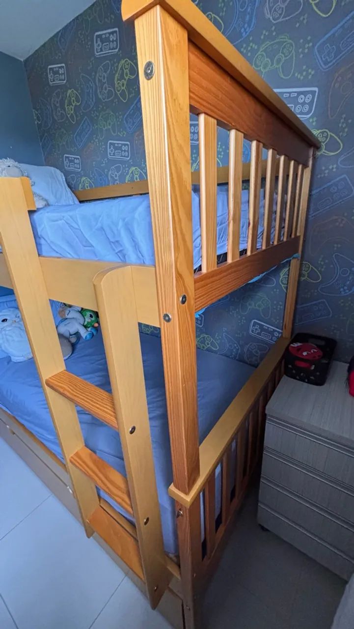 Cama beliche treliche com 3 colchões  - Foto 4