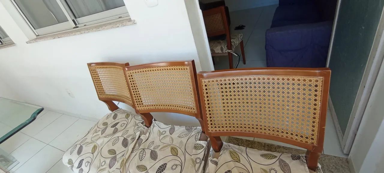 Mesa de vidro 19mm, base de mármore, com 6 cadeiras. - Foto 5