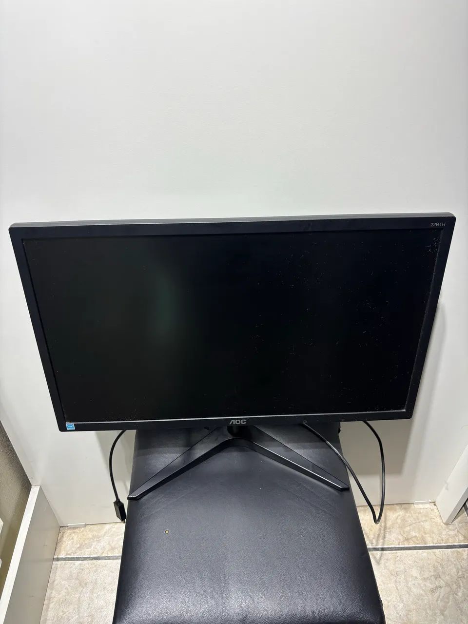 Monitor Aoc - 21,5 pl - Full HD