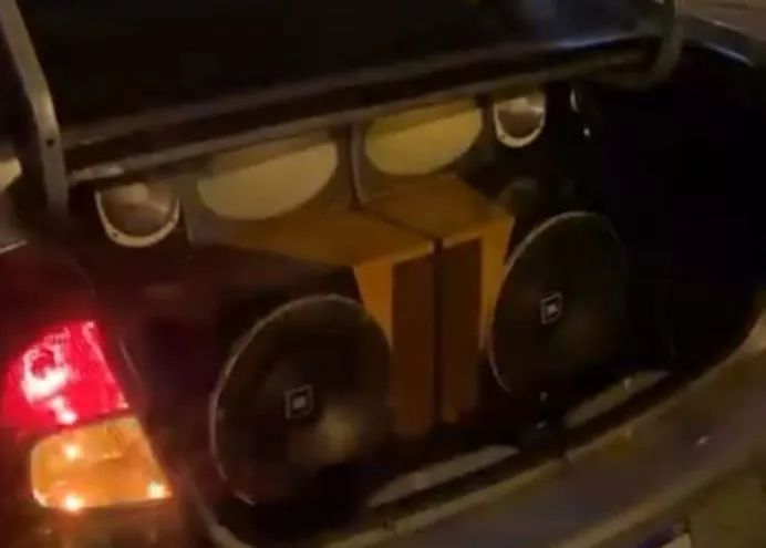 Som automotivo - Foto 2