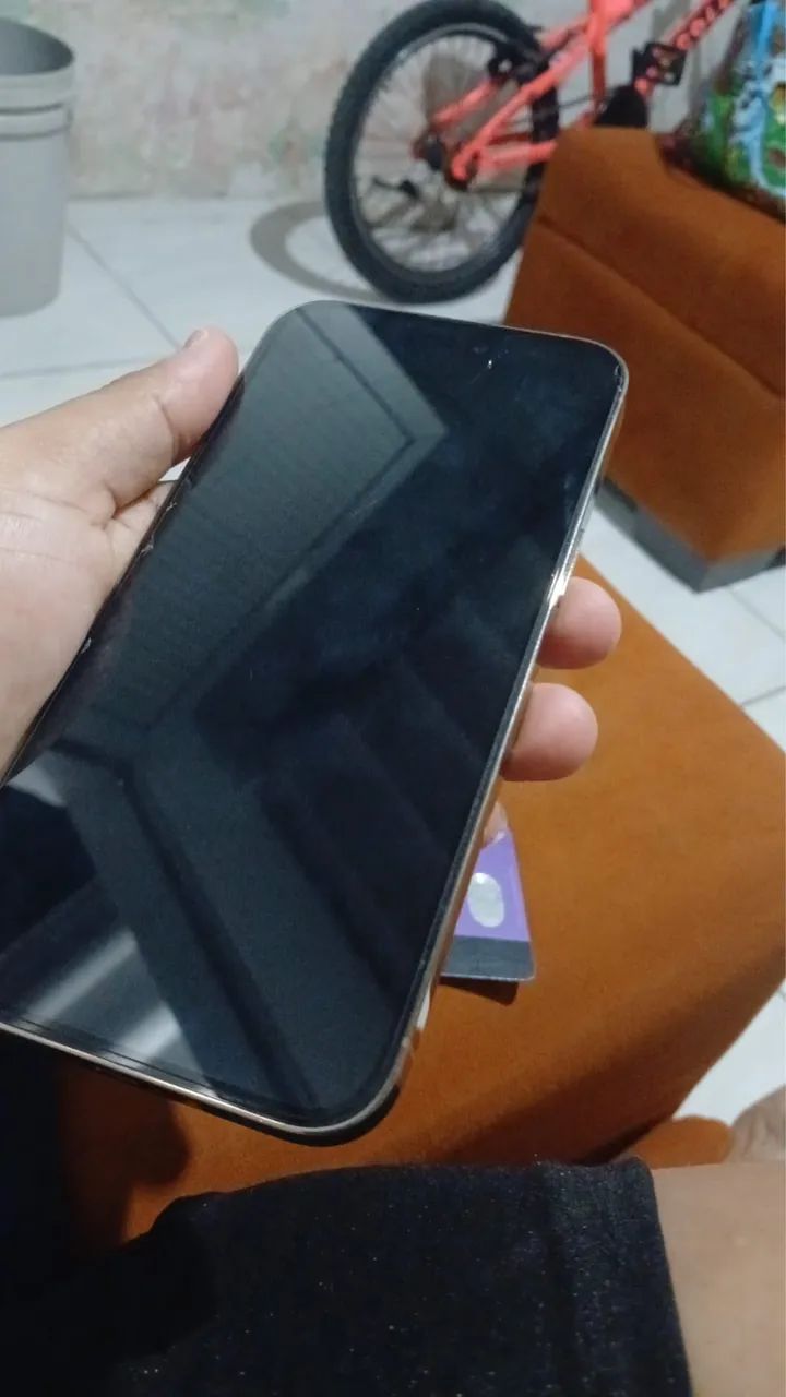 iPhone 14 Pro Max - Foto 2