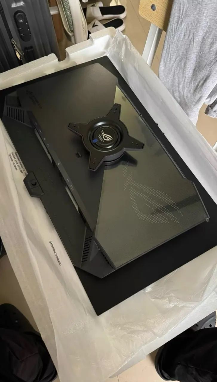 Monitor ASUS ROG STRIX QD-OLED 280Hz 27' - Foto 2