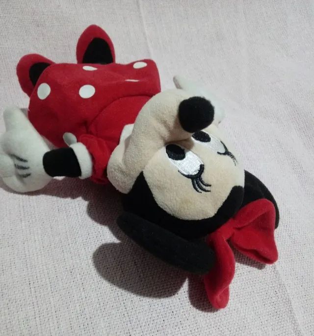 Boneca Pelúcia Minnie Mouse Disney Vestido Vermelho Usada - Foto 3