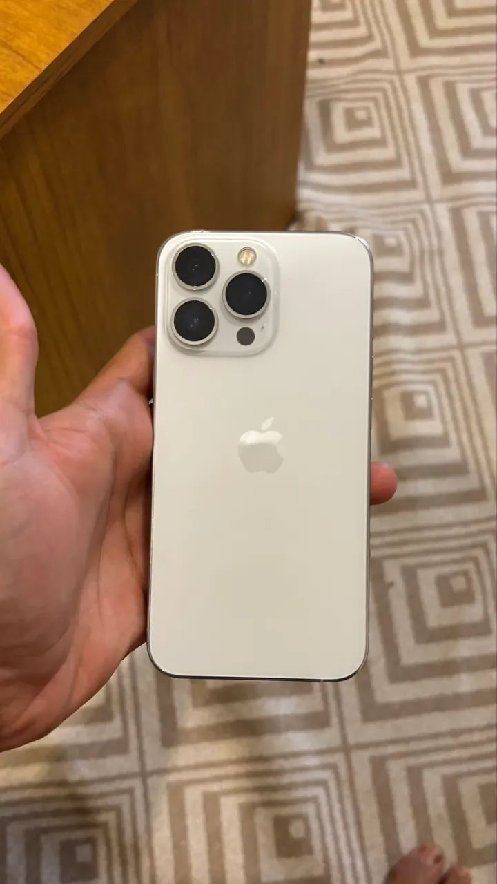 Peças e carcaça iPhone 13pro