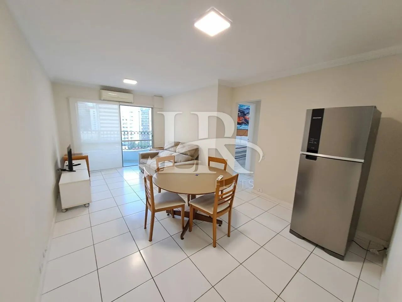LR Flats apartamentos e studios - Flat de dois quartos para alugar no Jardins