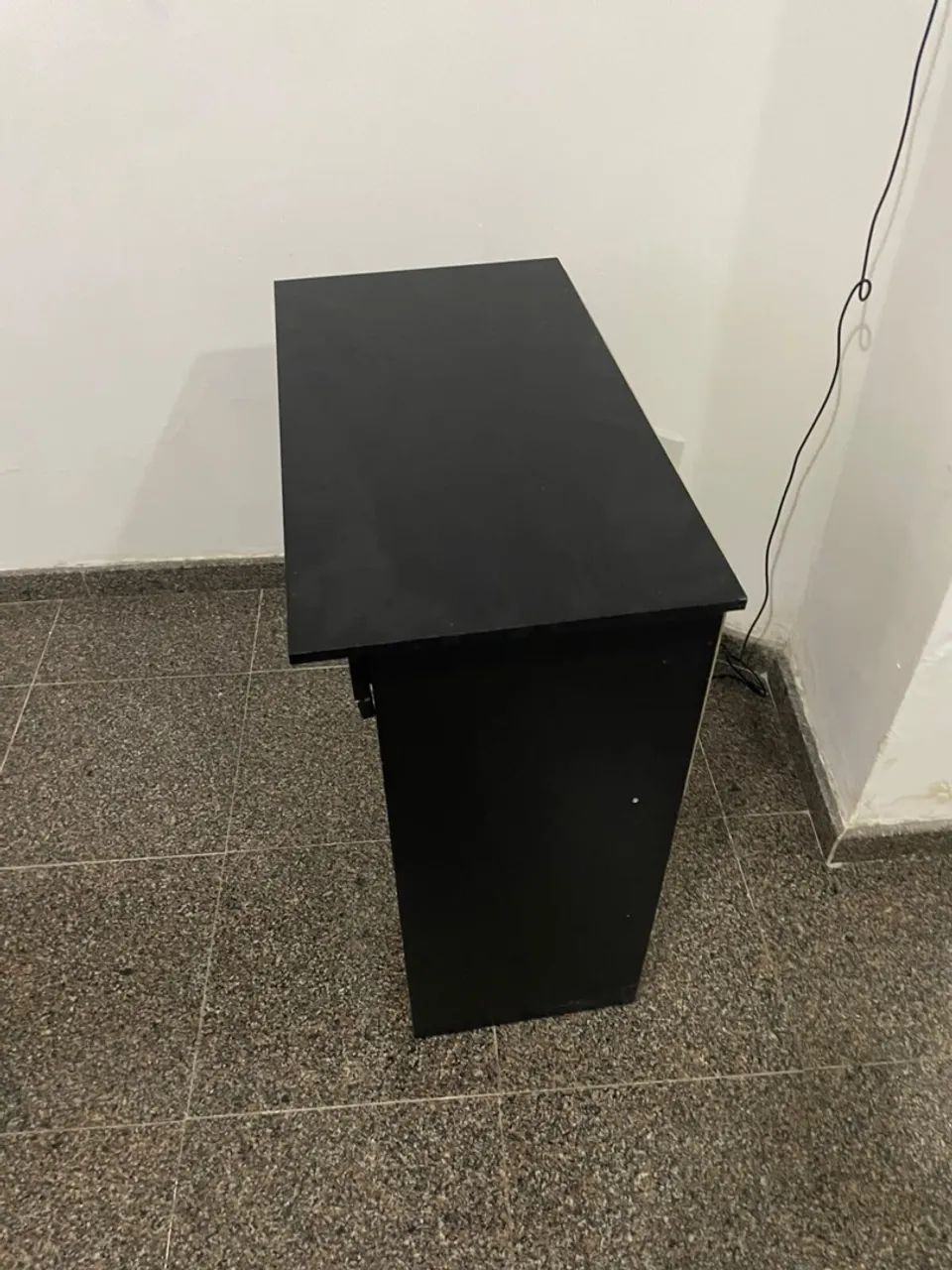 Mesa Escrivaninha Compacta Preta para Estudos e Home Office / Notebook - Foto 3