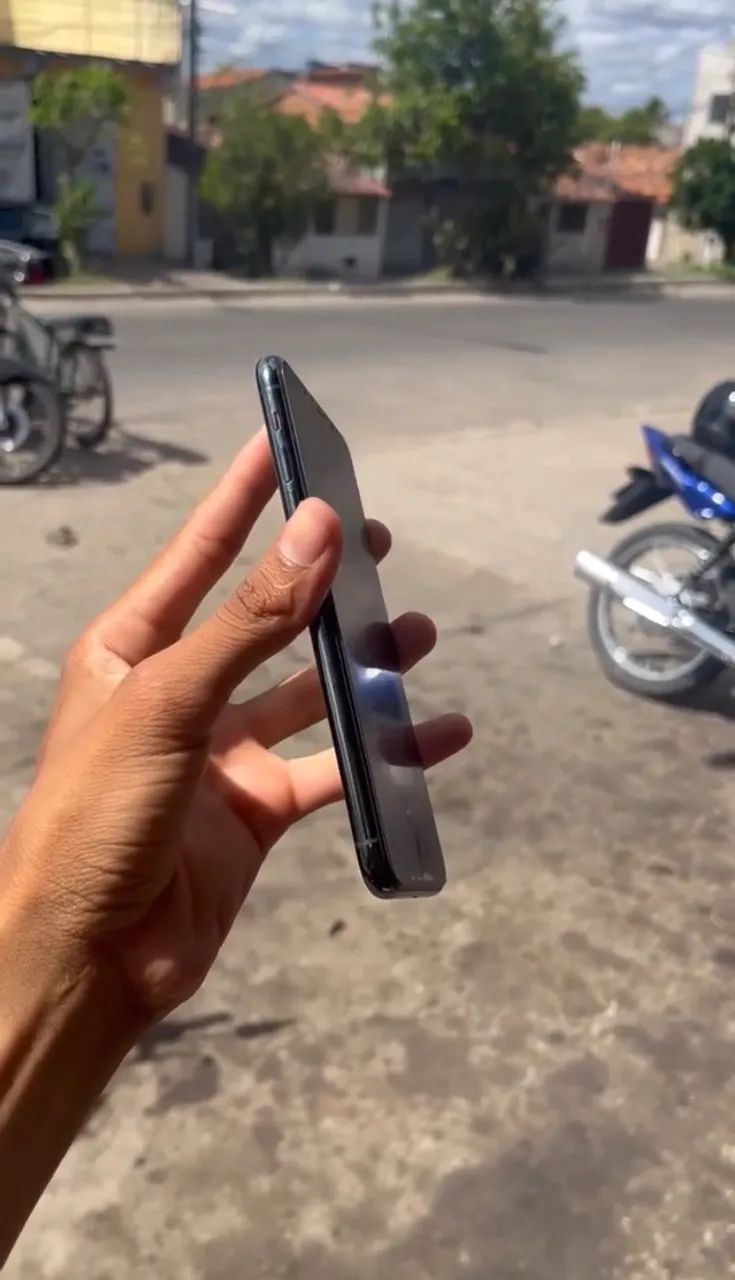 iPhone 11 Pro Max - Foto 2
