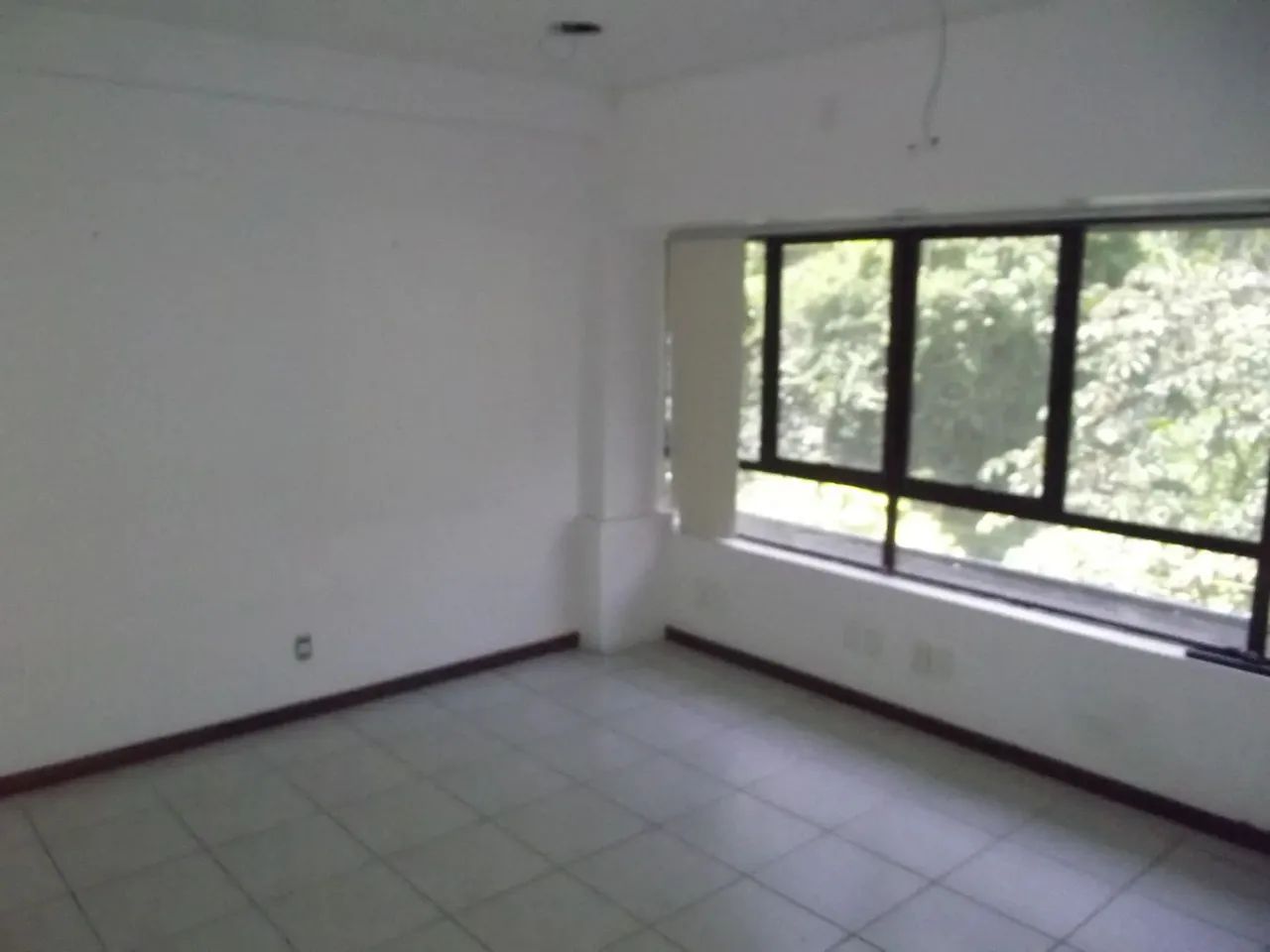 Comercial para vender e alugar em rua pública, CAMINHO DAS ÁRVORES, Salvador, BA - Foto 4