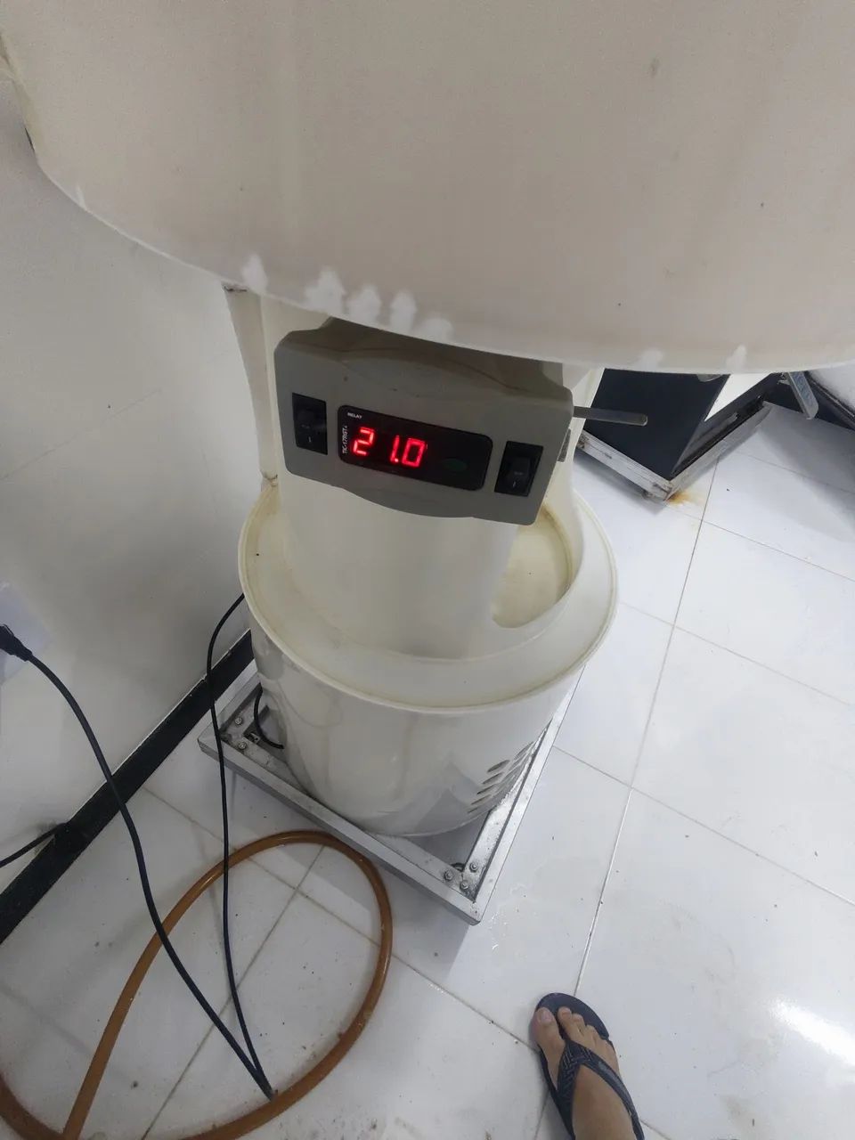 Fermentador refrigerado de cerveja 