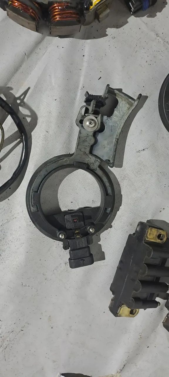 Ignição Evinrude V4  - Foto 4