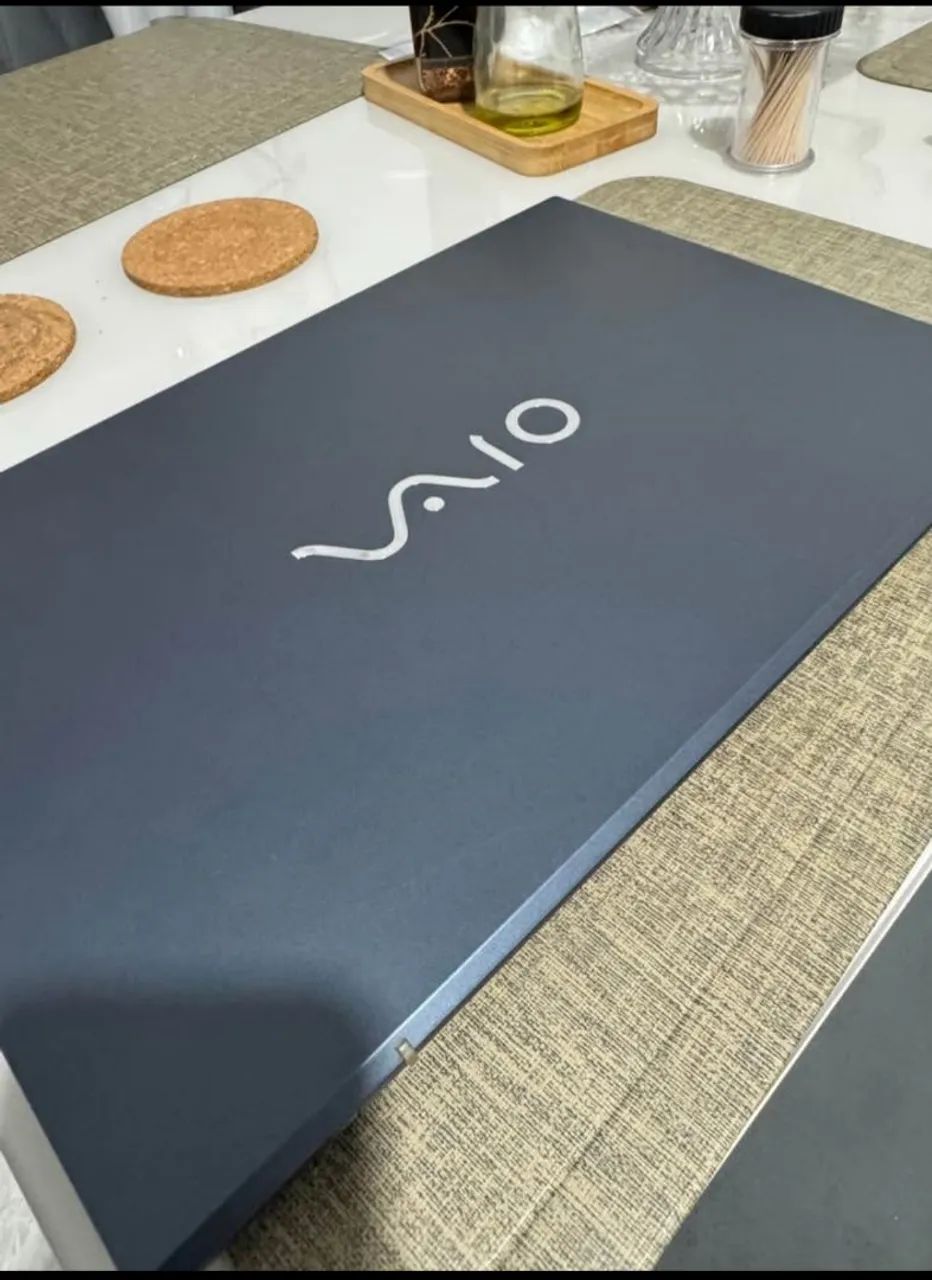 Notebook VAIO FE15 8gb de RAM - Foto 2