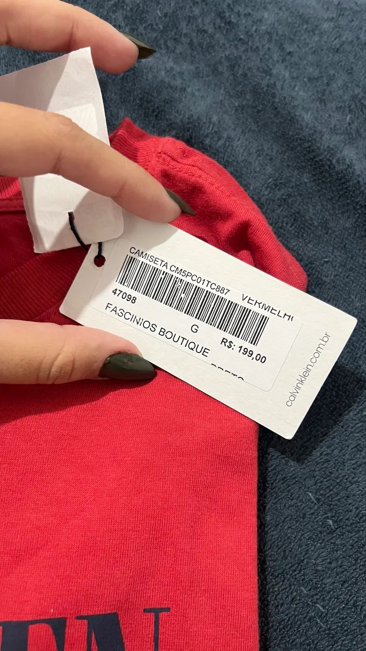 camiseta CALVIN KLEIN nunca usada - Foto 4