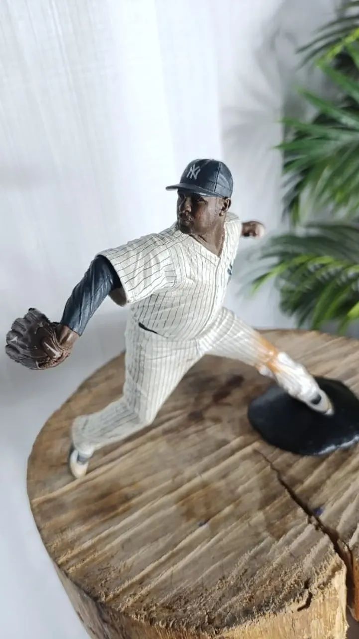 CC Sabathia Figure Yankees MLB - Foto 5