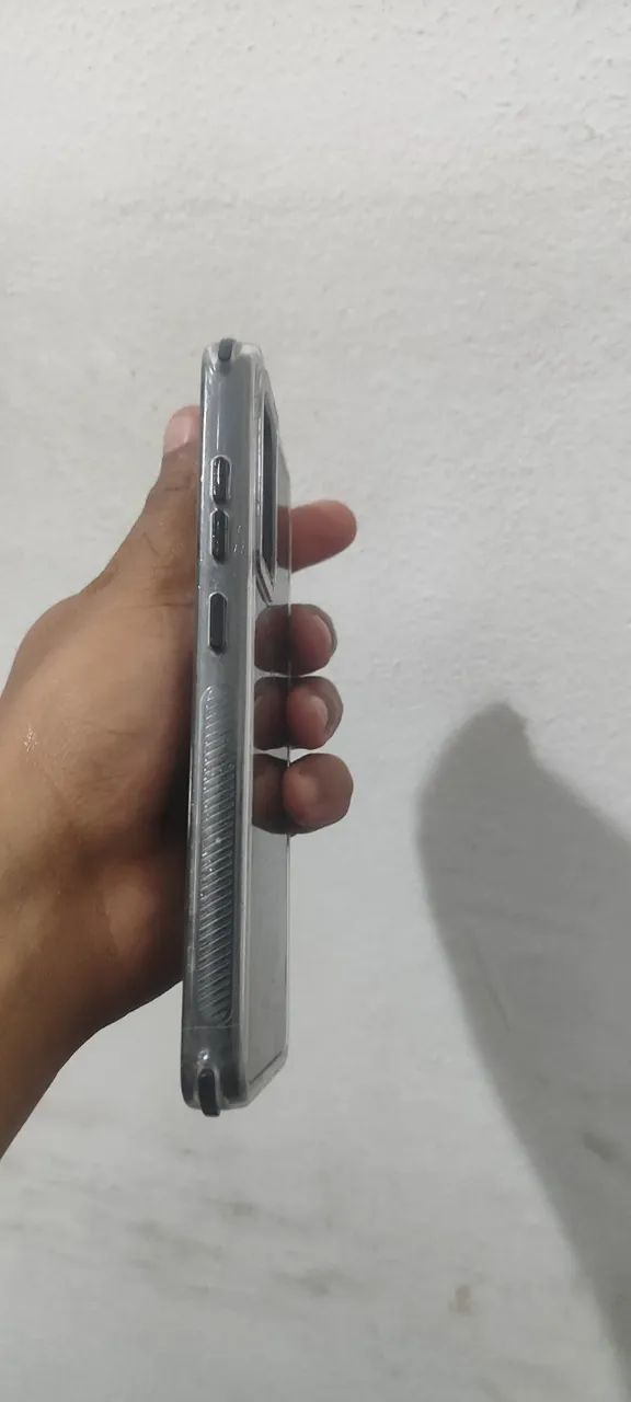 Celular  S20 FE - Foto 2