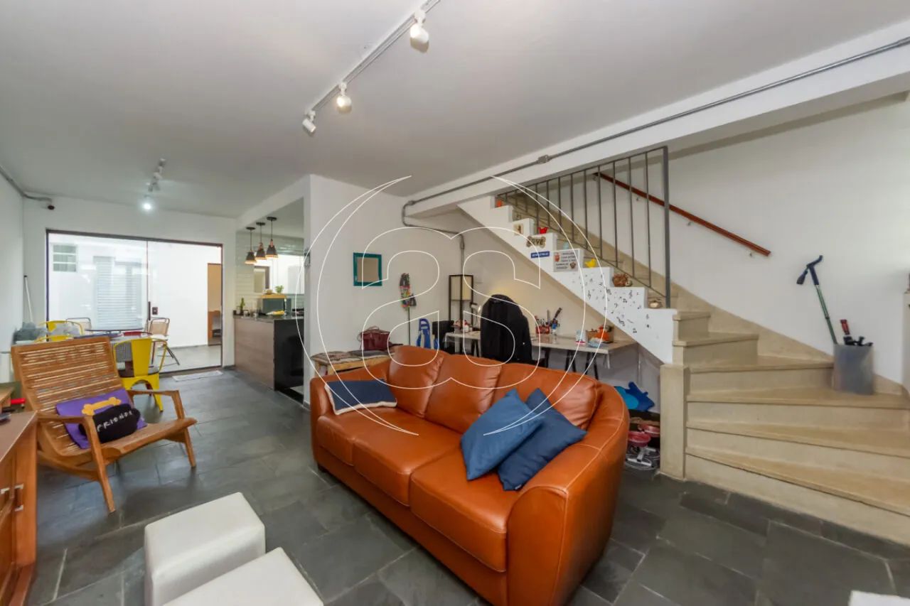CASA DE VILA À VENDA EM MOEMA COM 3 QUARTOS E QUINTAL - Foto 2
