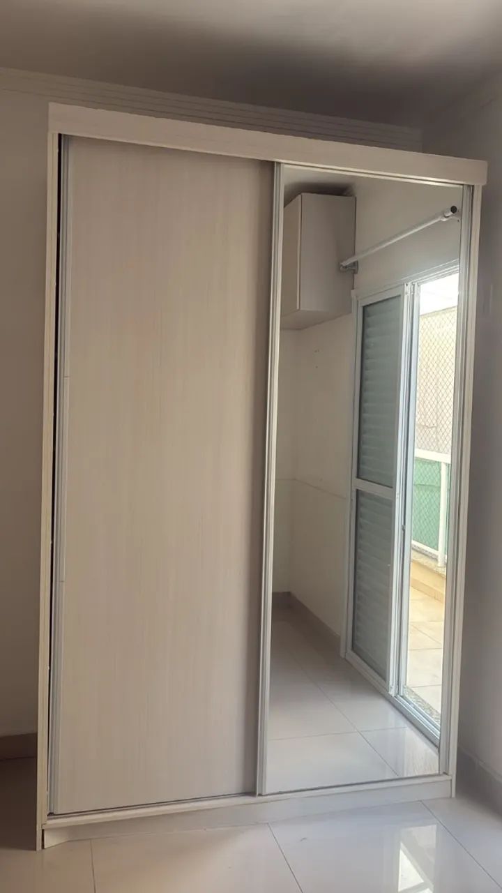 Guarda Roupa