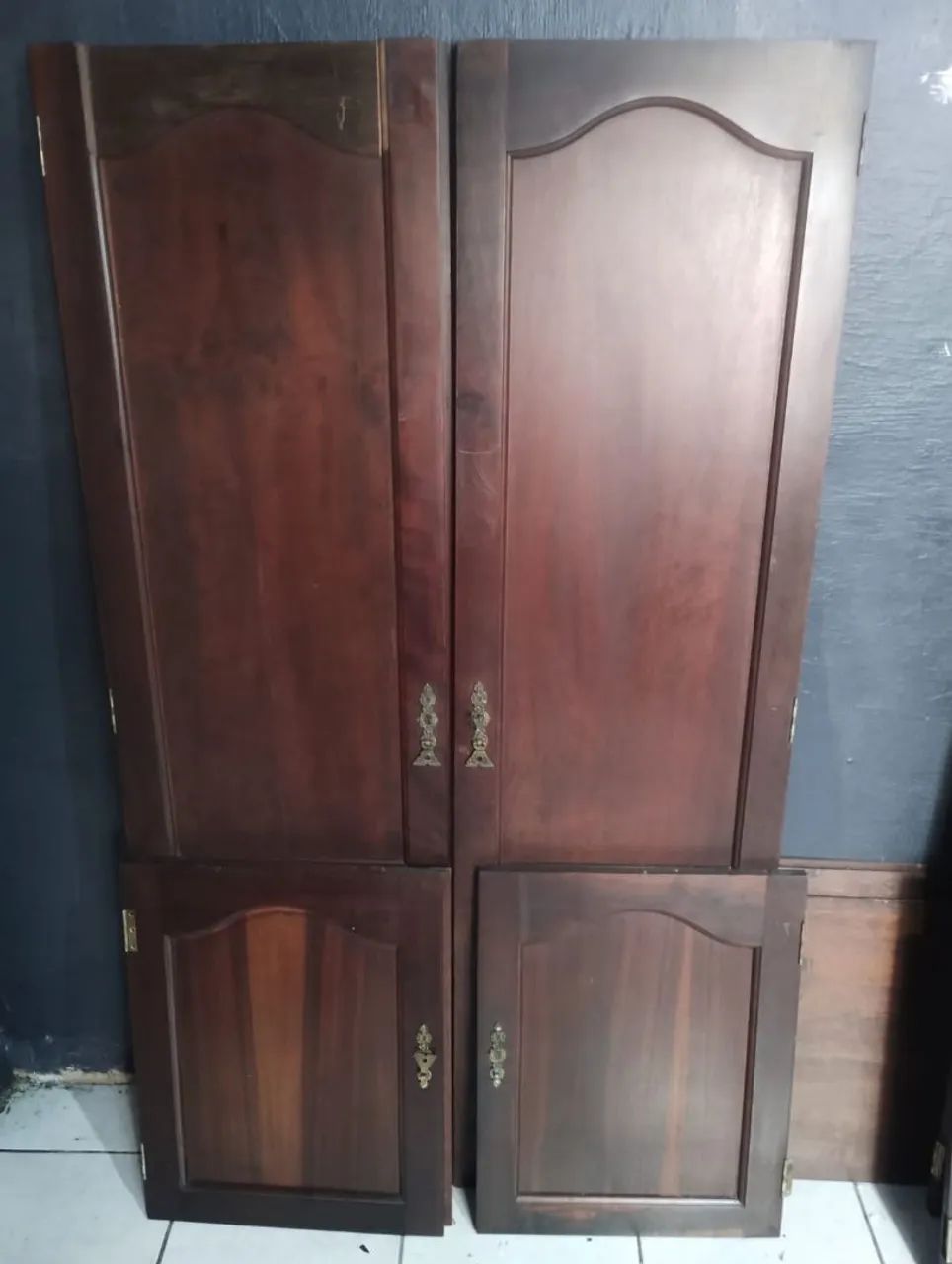 Vendo guarda roupa madeira maciça  - Foto 2
