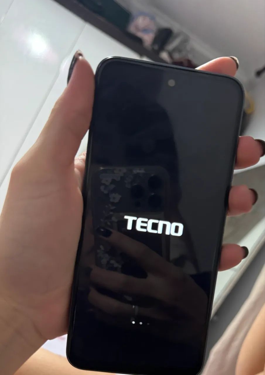 Celular tecno