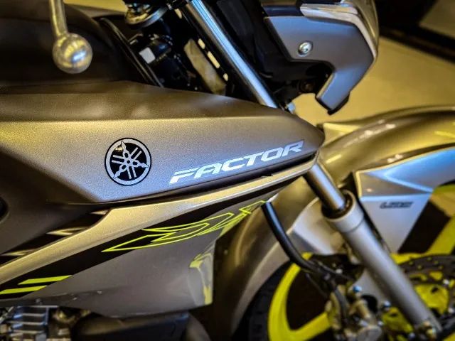 YAMAHA FACTOR 150 DX UBS CINZA 2026 - Foto 3