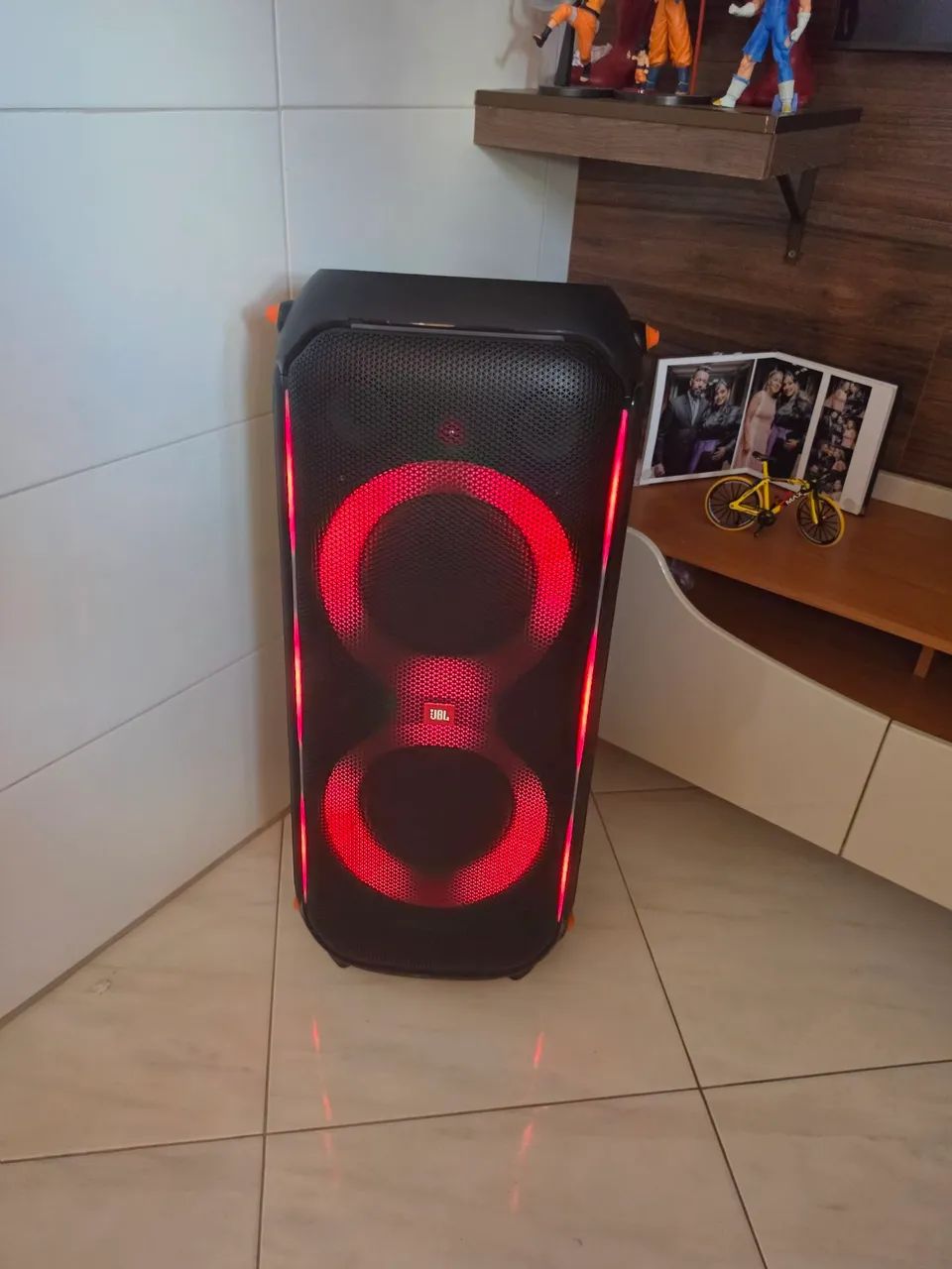 Jbl partybox 710