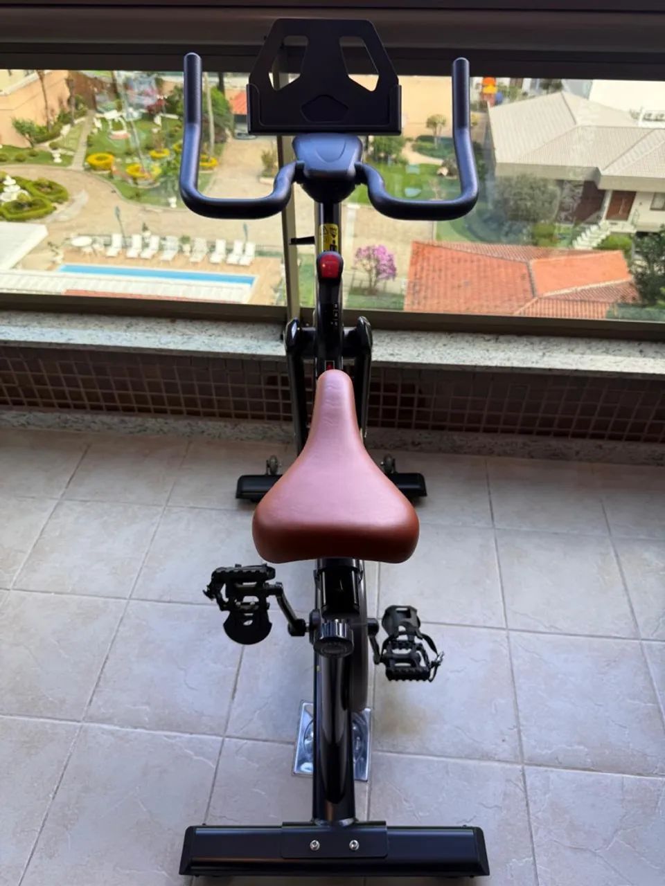 Bicicleta Indoor Cycle C5 Moviment  - Foto 2