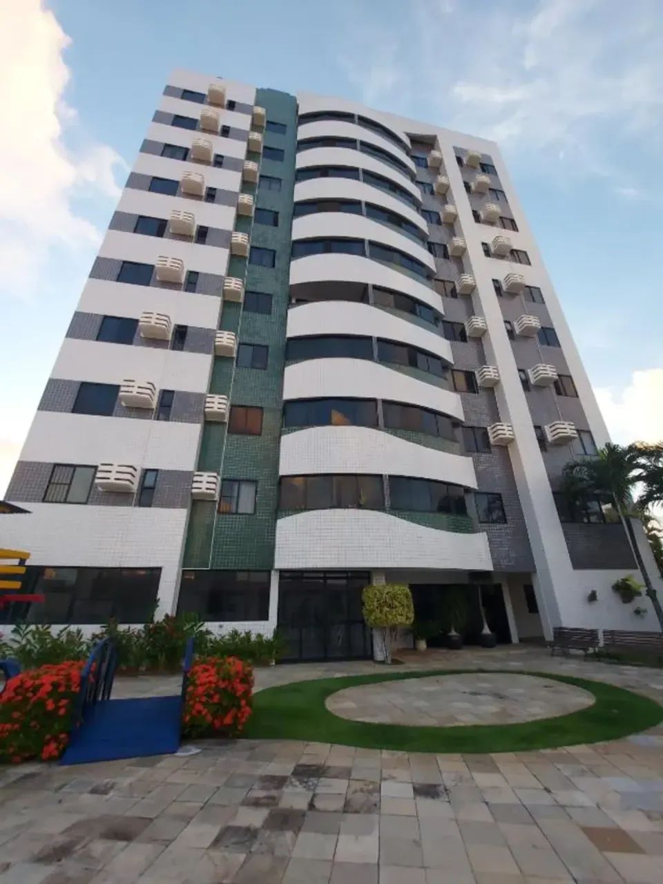 Vendo Apartamento com 103 m², 03 quartos em Lagoa Nova - Natal - RN