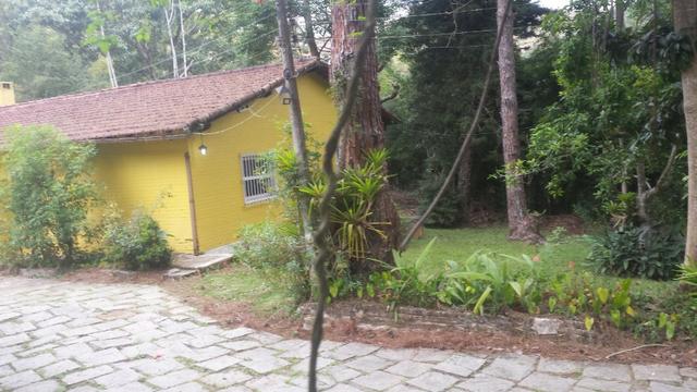 Casa em Itaipava ideal para construtores e investidores, com terreno de 5.000m2 planos - Foto 5
