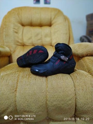 Bota sapato calçado motoqueiro moto novinha - Foto 2