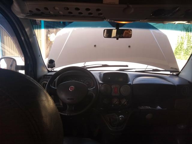 Fiat Doblô Essense 2011/2012 - Foto 10