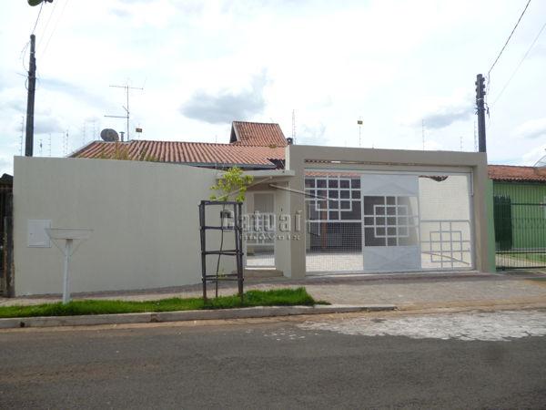 Casa sobrado com 5 quartos - Bairro Antares em Londrina