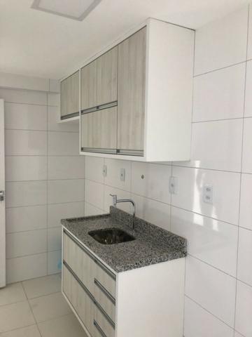 Apartamento no Dom Vertical na Santa Mônica 1 em Feira de Santana