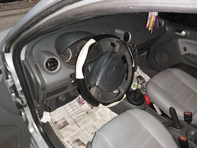 Vende-se carro - Foto 5