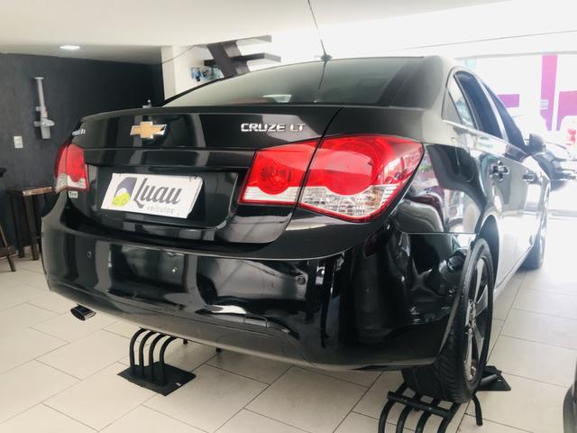 Cruze LT automático com couro