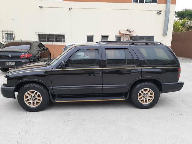 Blazer Executive 4.3 DLX Top