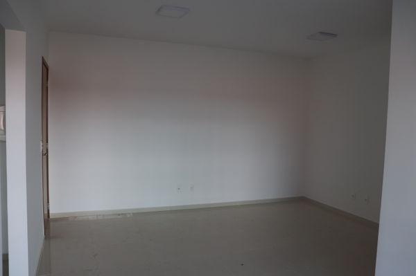 Apartamento com 3 quartos no Condomínio Residencial Lakeside - Bairro Residencial Itaipu - Foto 11
